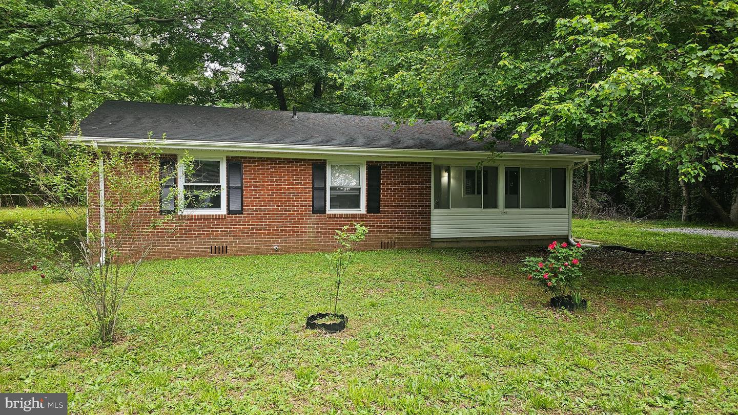 1003 CEDAR HILL RD, COLONIAL BEACH, Virginia 22443, 3 Bedrooms Bedrooms, ,2 BathroomsBathrooms,Residential,For sale,1003 CEDAR HILL RD,VAWE2008576 MLS # VAWE2008576