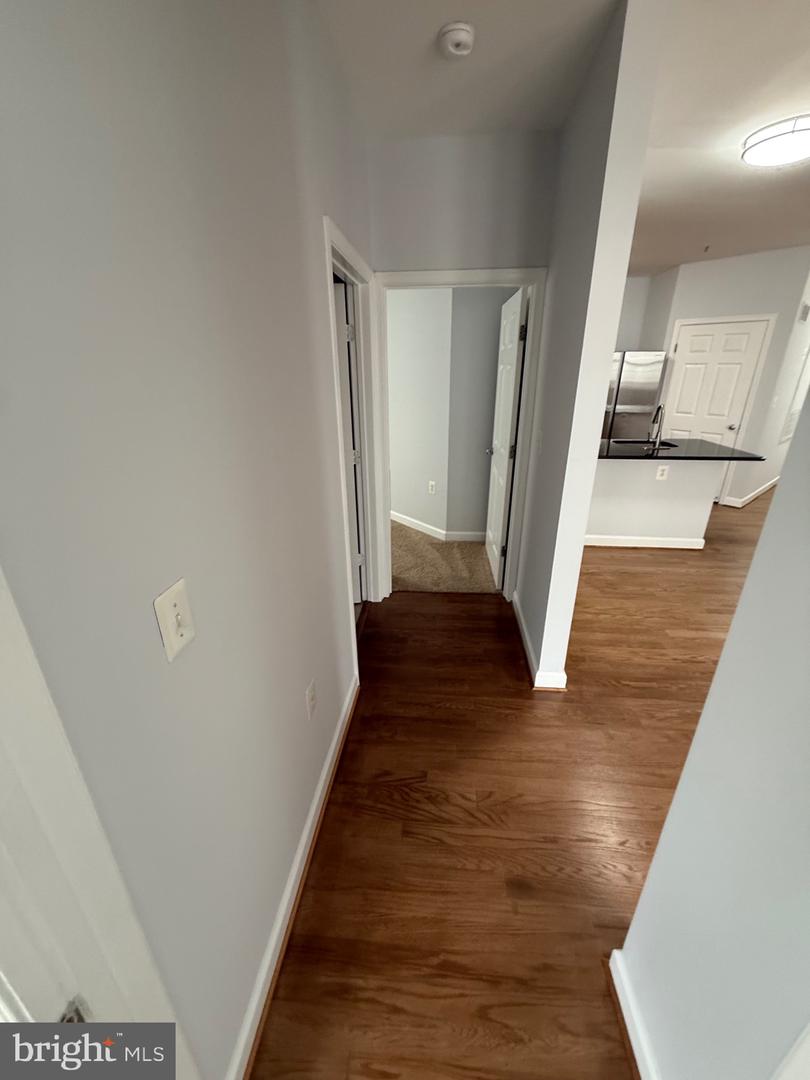 42480 ROCKROSE SQ #202, BRAMBLETON, Virginia 20148, 3 Bedrooms Bedrooms, ,2 BathroomsBathrooms,Residential,For sale,42480 ROCKROSE SQ #202,VALO2093004 MLS # VALO2093004
