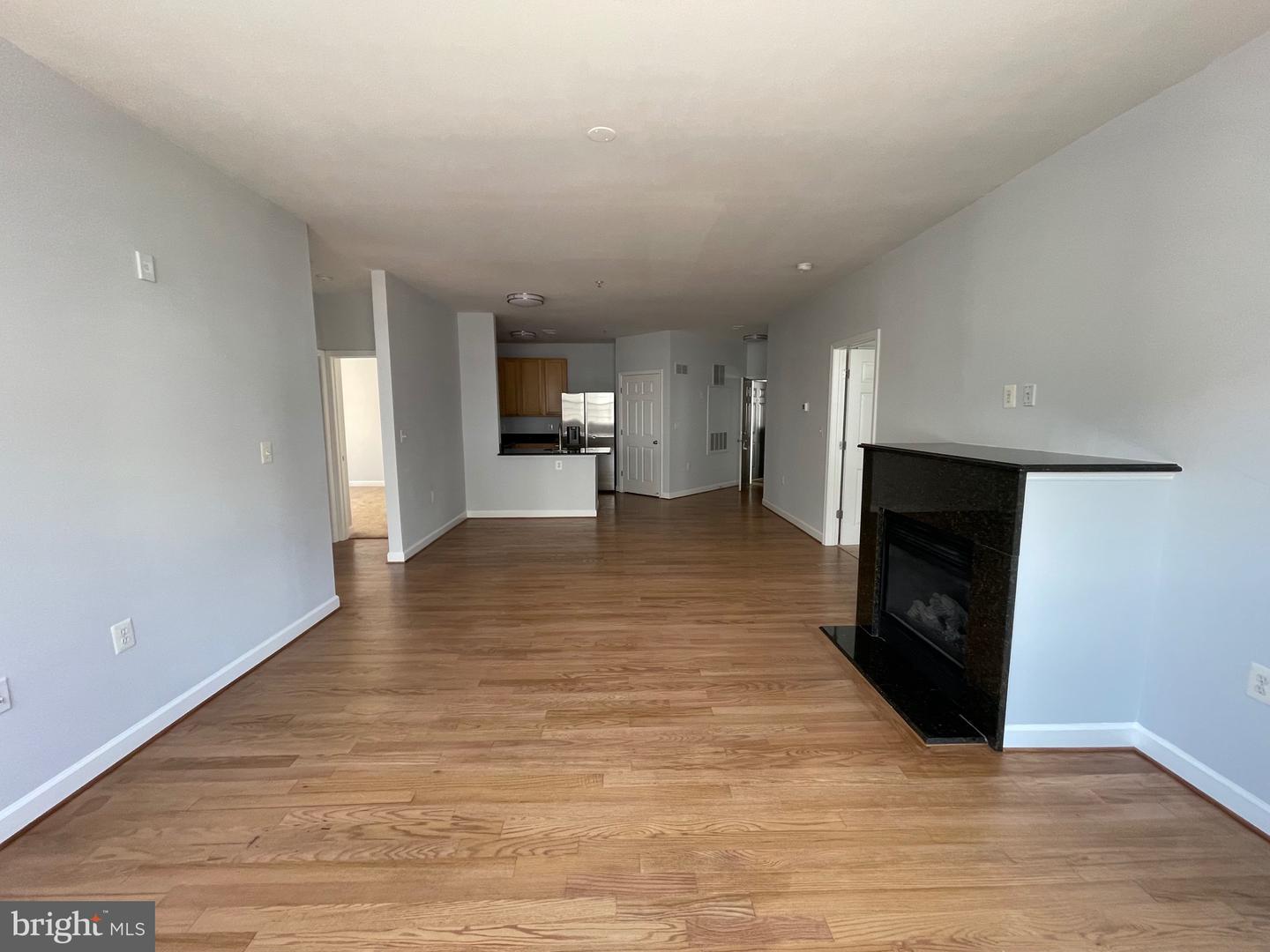 42480 ROCKROSE SQ #202, BRAMBLETON, Virginia 20148, 3 Bedrooms Bedrooms, ,2 BathroomsBathrooms,Residential,For sale,42480 ROCKROSE SQ #202,VALO2093004 MLS # VALO2093004