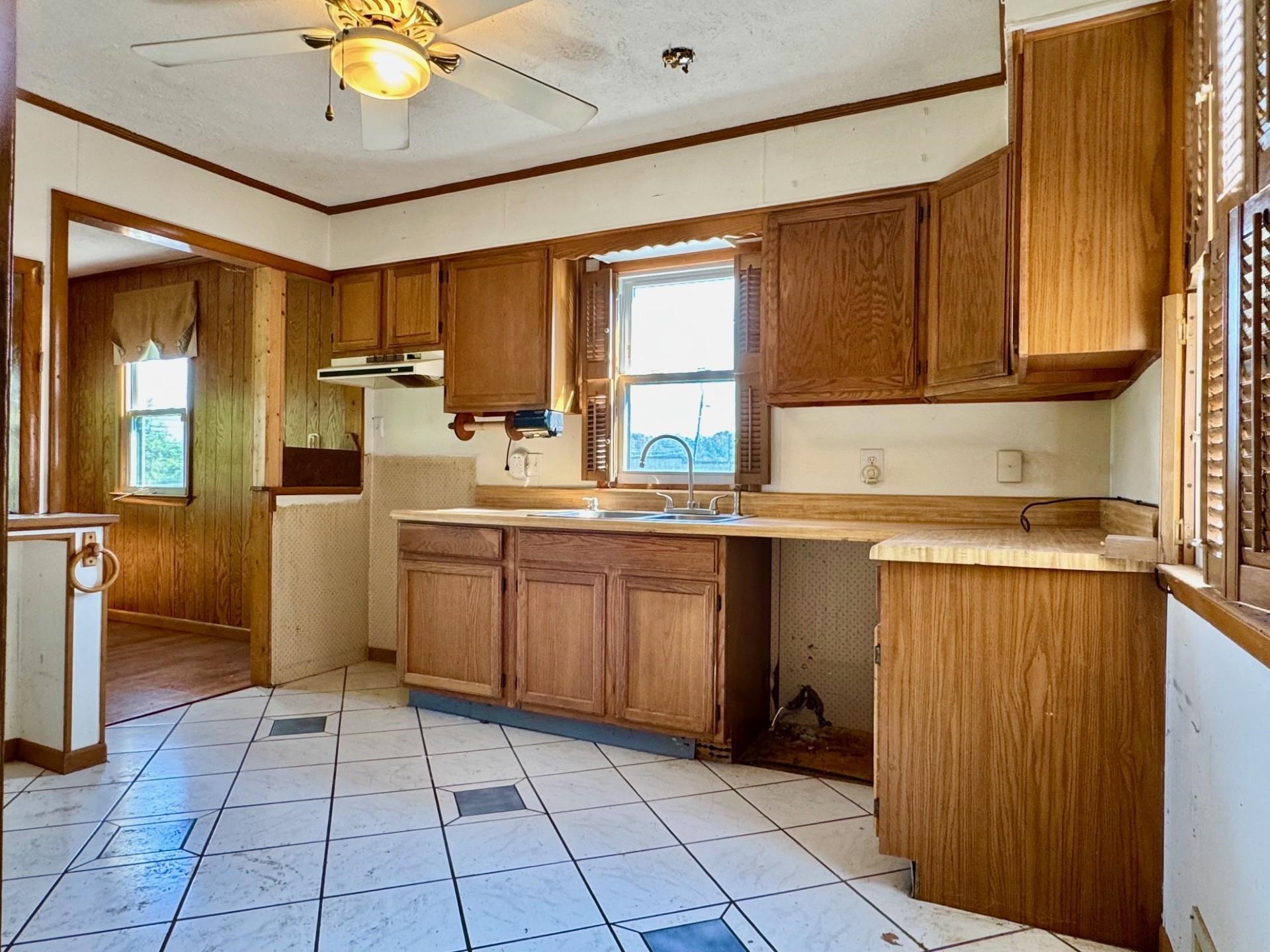 34 FELLOWSHIP RD, ROCKINGHAM, Virginia 22801, 3 Bedrooms Bedrooms, ,2 BathroomsBathrooms,Residential,34 FELLOWSHIP RD,665242 MLS # 665242