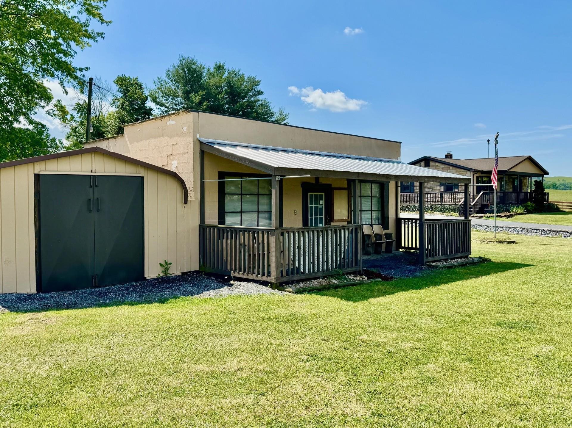 34 FELLOWSHIP RD, ROCKINGHAM, Virginia 22801, 3 Bedrooms Bedrooms, ,2 BathroomsBathrooms,Residential,34 FELLOWSHIP RD,665242 MLS # 665242
