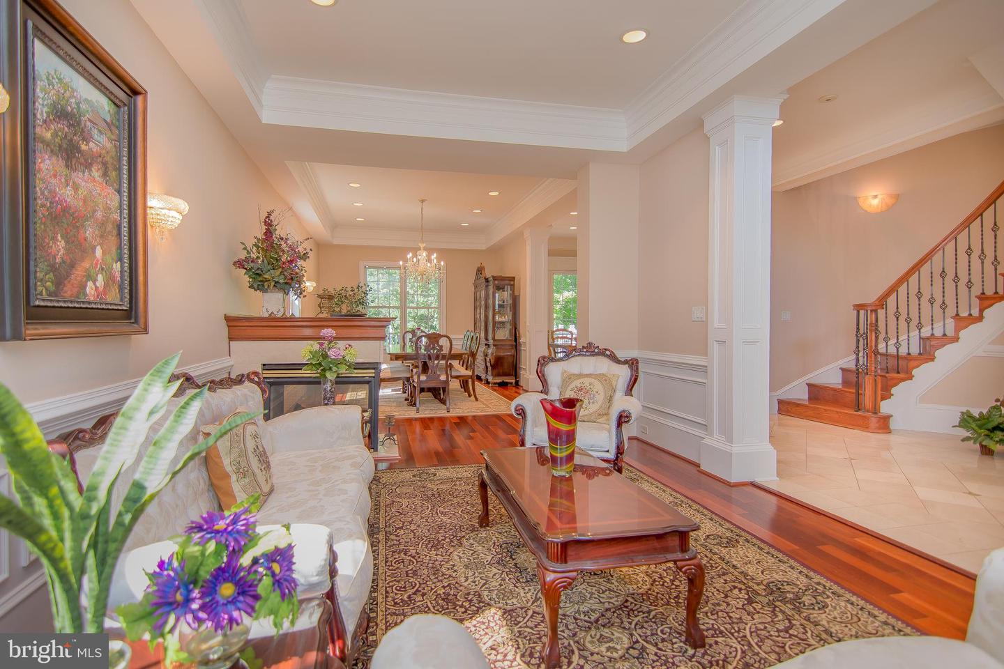 1906 DALMATION DR, MCLEAN, Virginia 22101, 6 Bedrooms Bedrooms, ,5 BathroomsBathrooms,Residential,For sale,1906 DALMATION DR,VAFX2234774 MLS # VAFX2234774