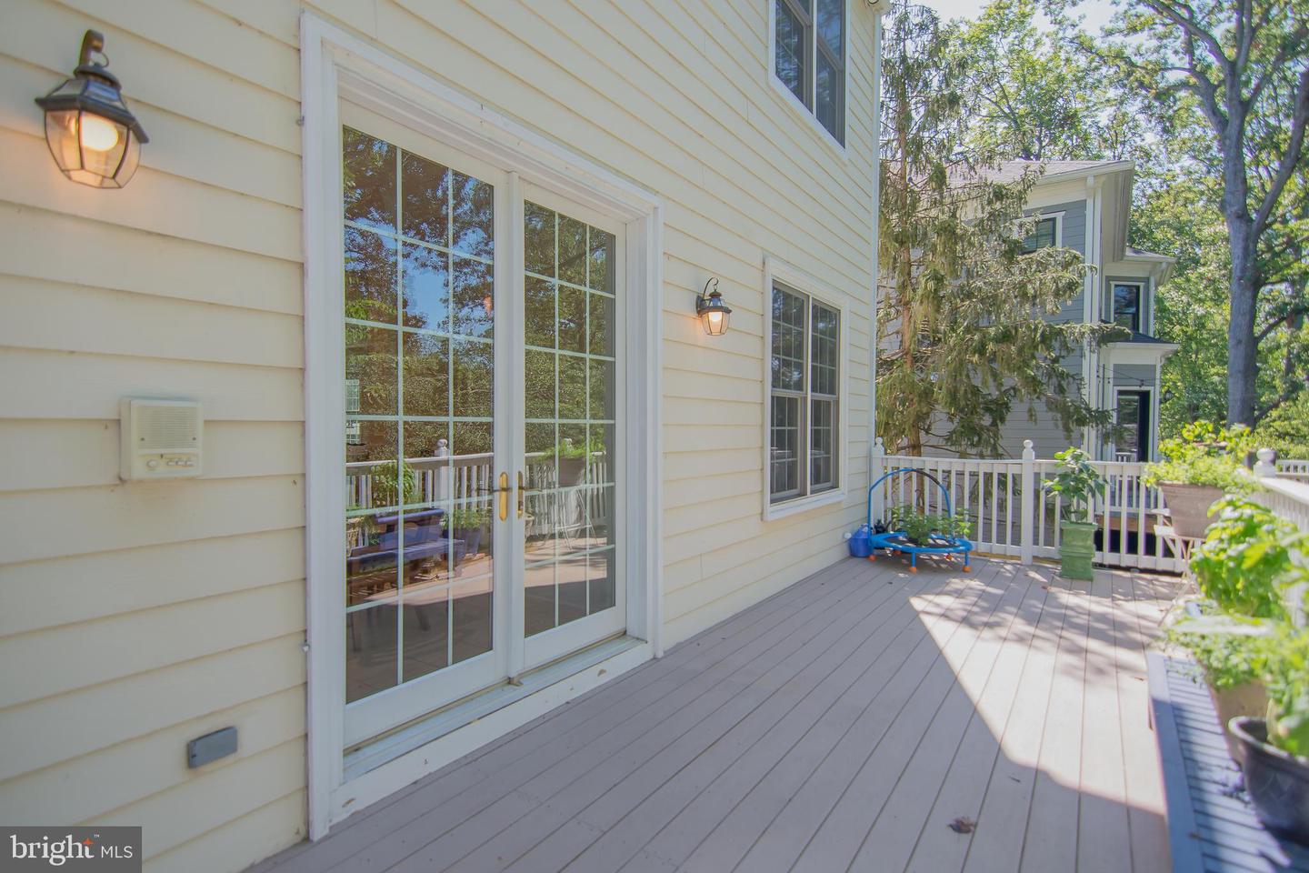 1906 DALMATION DR, MCLEAN, Virginia 22101, 6 Bedrooms Bedrooms, ,5 BathroomsBathrooms,Residential,For sale,1906 DALMATION DR,VAFX2234774 MLS # VAFX2234774