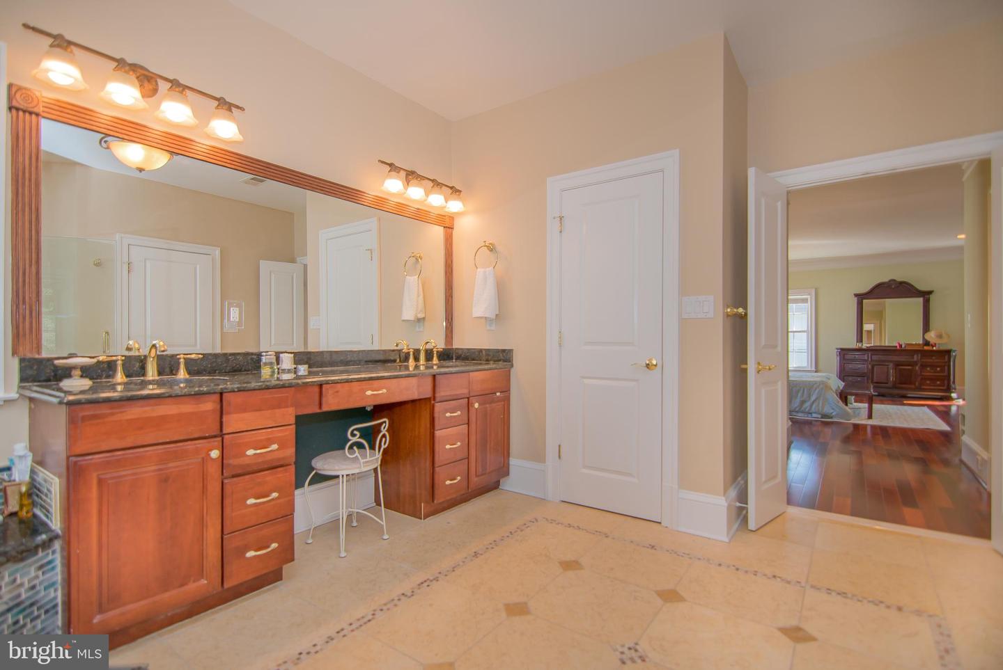 1906 DALMATION DR, MCLEAN, Virginia 22101, 6 Bedrooms Bedrooms, ,5 BathroomsBathrooms,Residential,For sale,1906 DALMATION DR,VAFX2234774 MLS # VAFX2234774
