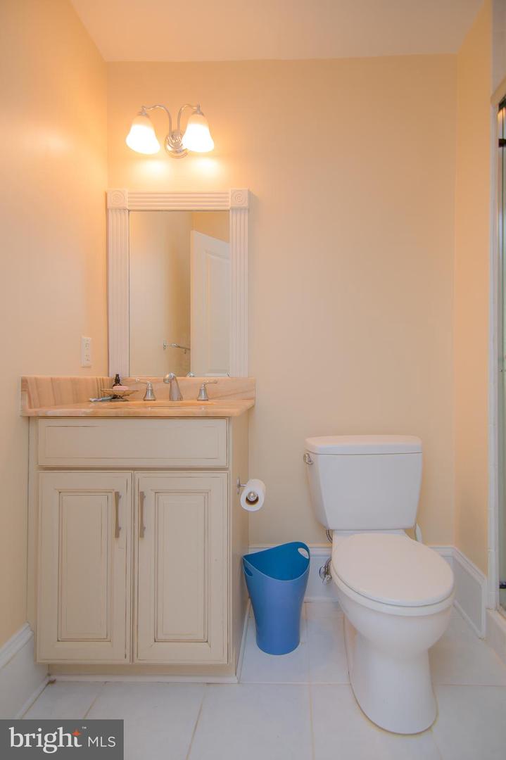 1906 DALMATION DR, MCLEAN, Virginia 22101, 6 Bedrooms Bedrooms, ,5 BathroomsBathrooms,Residential,For sale,1906 DALMATION DR,VAFX2234774 MLS # VAFX2234774