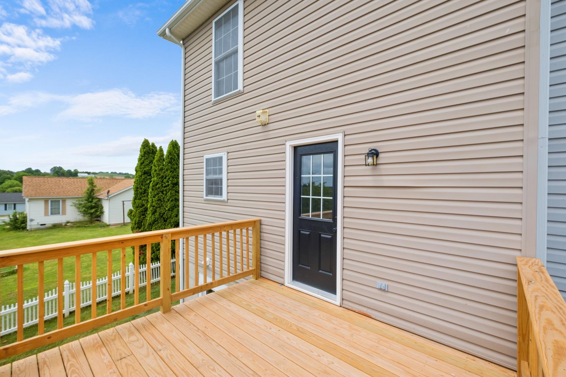 1467 SHENSTONE DR, HARRISONBURG, Virginia 22802, 3 Bedrooms Bedrooms, ,1 BathroomBathrooms,Residential,1467 SHENSTONE DR,665206 MLS # 665206
