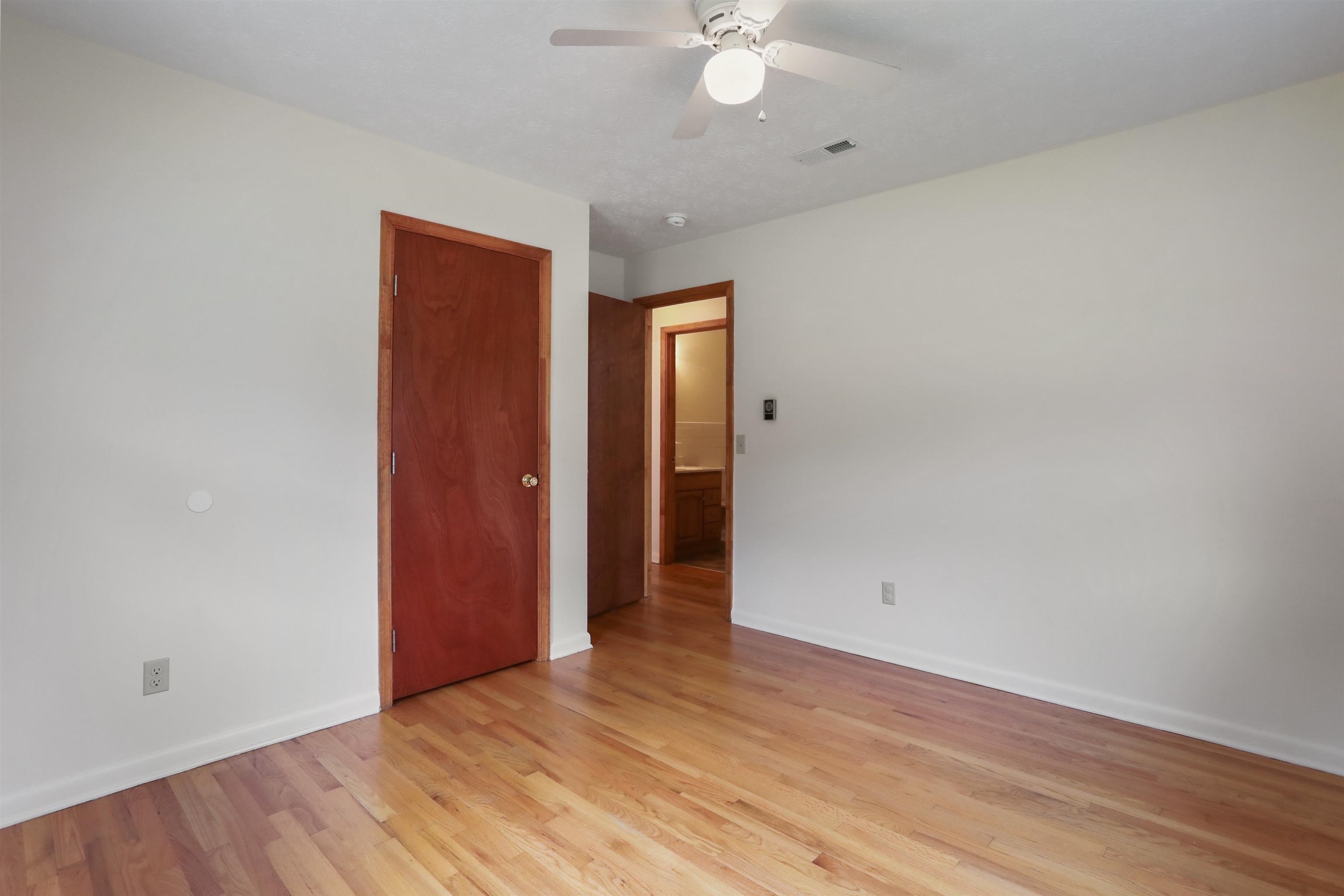 3423 SMITH CREEK RD, NEW MARKET, Virginia 22844, 3 Bedrooms Bedrooms, ,2 BathroomsBathrooms,Residential,3423 SMITH CREEK RD,665221 MLS # 665221