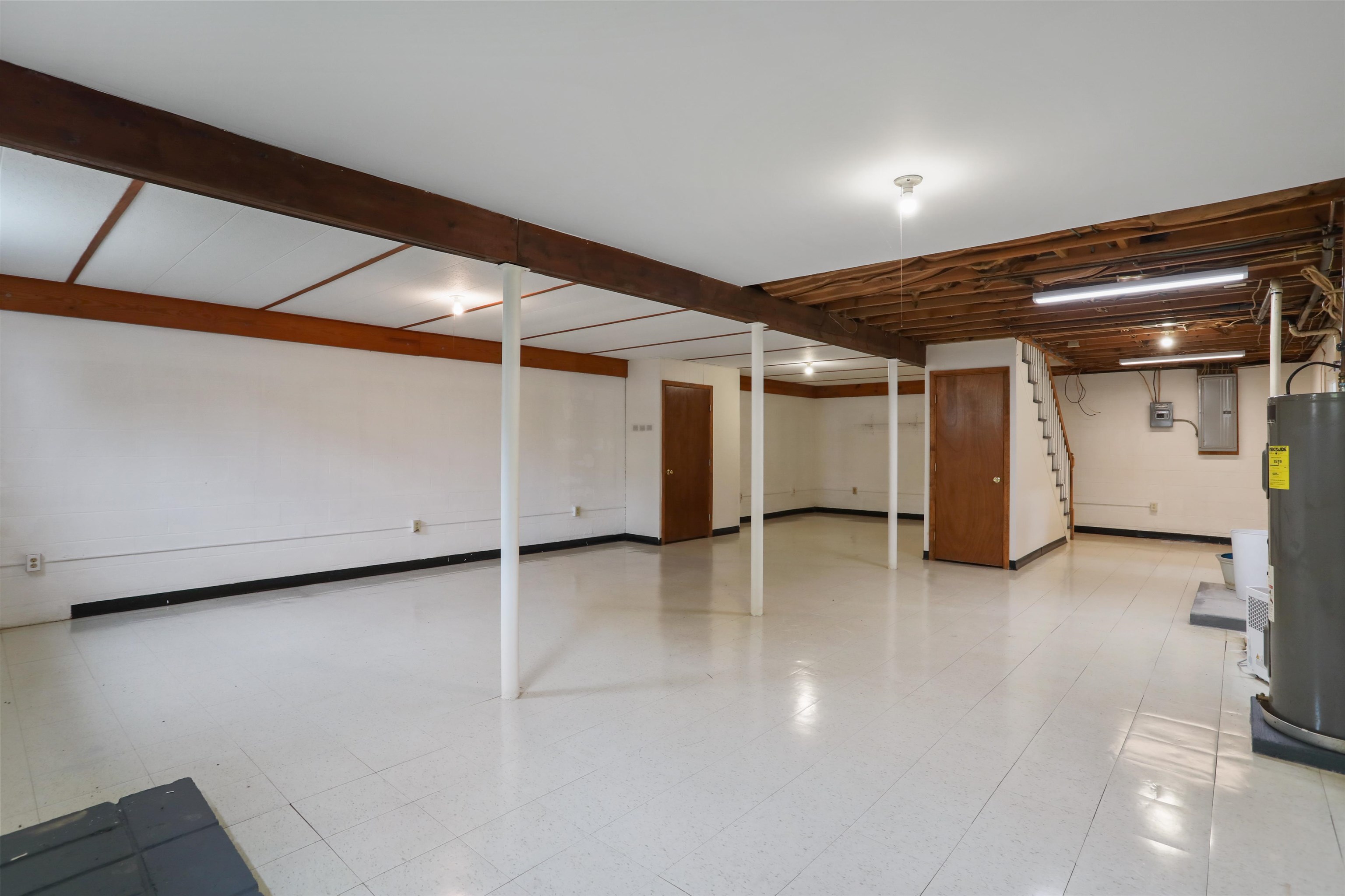 3423 SMITH CREEK RD, NEW MARKET, Virginia 22844, 3 Bedrooms Bedrooms, ,2 BathroomsBathrooms,Residential,3423 SMITH CREEK RD,665221 MLS # 665221