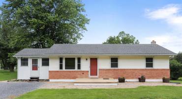 3423 SMITH CREEK RD, NEW MARKET, Virginia 22844, 3 Bedrooms Bedrooms, ,2 BathroomsBathrooms,Residential,3423 SMITH CREEK RD,665221 MLS # 665221