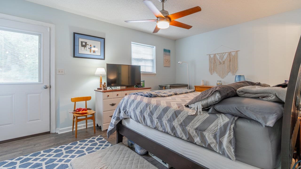391 MT CRAWFORD AVE, BRIDGEWATER, Virginia 22812, 2 Bedrooms Bedrooms, ,3 BathroomsBathrooms,Residential,391 MT CRAWFORD AVE,665238 MLS # 665238