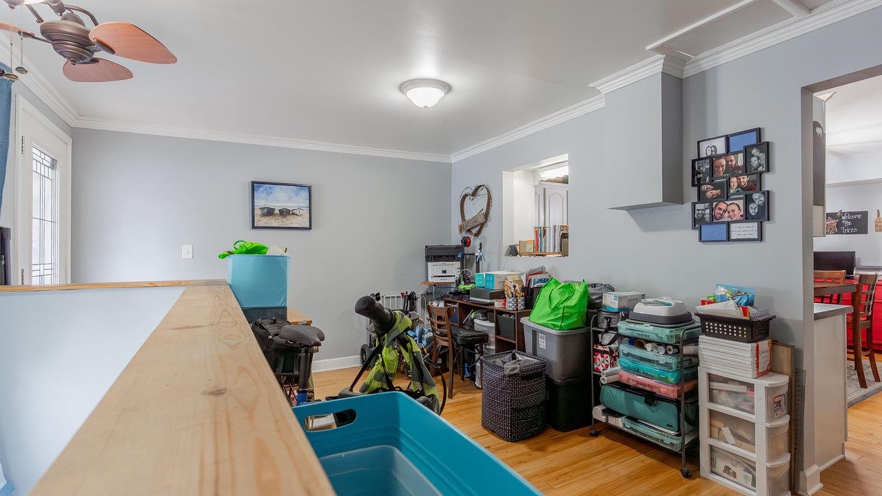 391 MT CRAWFORD AVE, BRIDGEWATER, Virginia 22812, 2 Bedrooms Bedrooms, ,3 BathroomsBathrooms,Residential,391 MT CRAWFORD AVE,665238 MLS # 665238