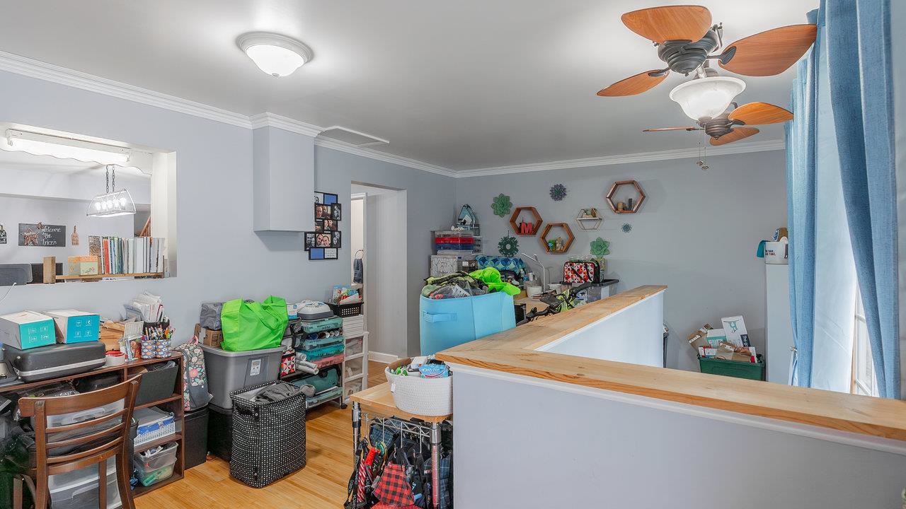 391 MT CRAWFORD AVE, BRIDGEWATER, Virginia 22812, 2 Bedrooms Bedrooms, ,3 BathroomsBathrooms,Residential,391 MT CRAWFORD AVE,665238 MLS # 665238