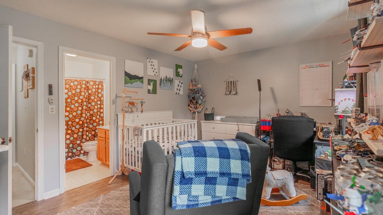 391 MT CRAWFORD AVE, BRIDGEWATER, Virginia 22812, 2 Bedrooms Bedrooms, ,3 BathroomsBathrooms,Residential,391 MT CRAWFORD AVE,665238 MLS # 665238