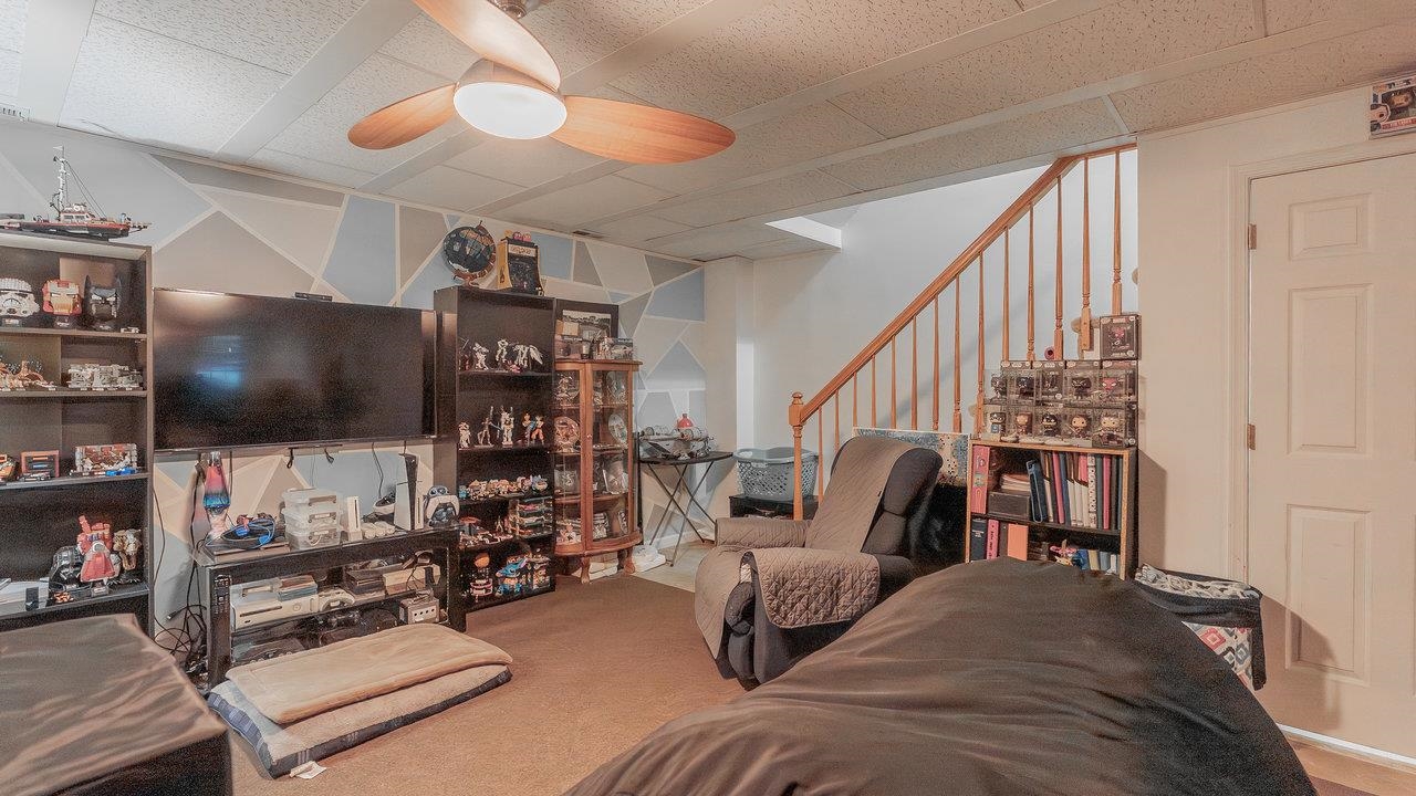 391 MT CRAWFORD AVE, BRIDGEWATER, Virginia 22812, 2 Bedrooms Bedrooms, ,3 BathroomsBathrooms,Residential,391 MT CRAWFORD AVE,665238 MLS # 665238