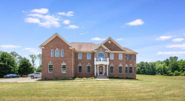 11425 CUSTERS TRCE, SPOTSYLVANIA, Virginia 22553, 4 Bedrooms Bedrooms, ,4 BathroomsBathrooms,Residential,For sale,11425 CUSTERS TRCE,VASP2032390 MLS # VASP2032390