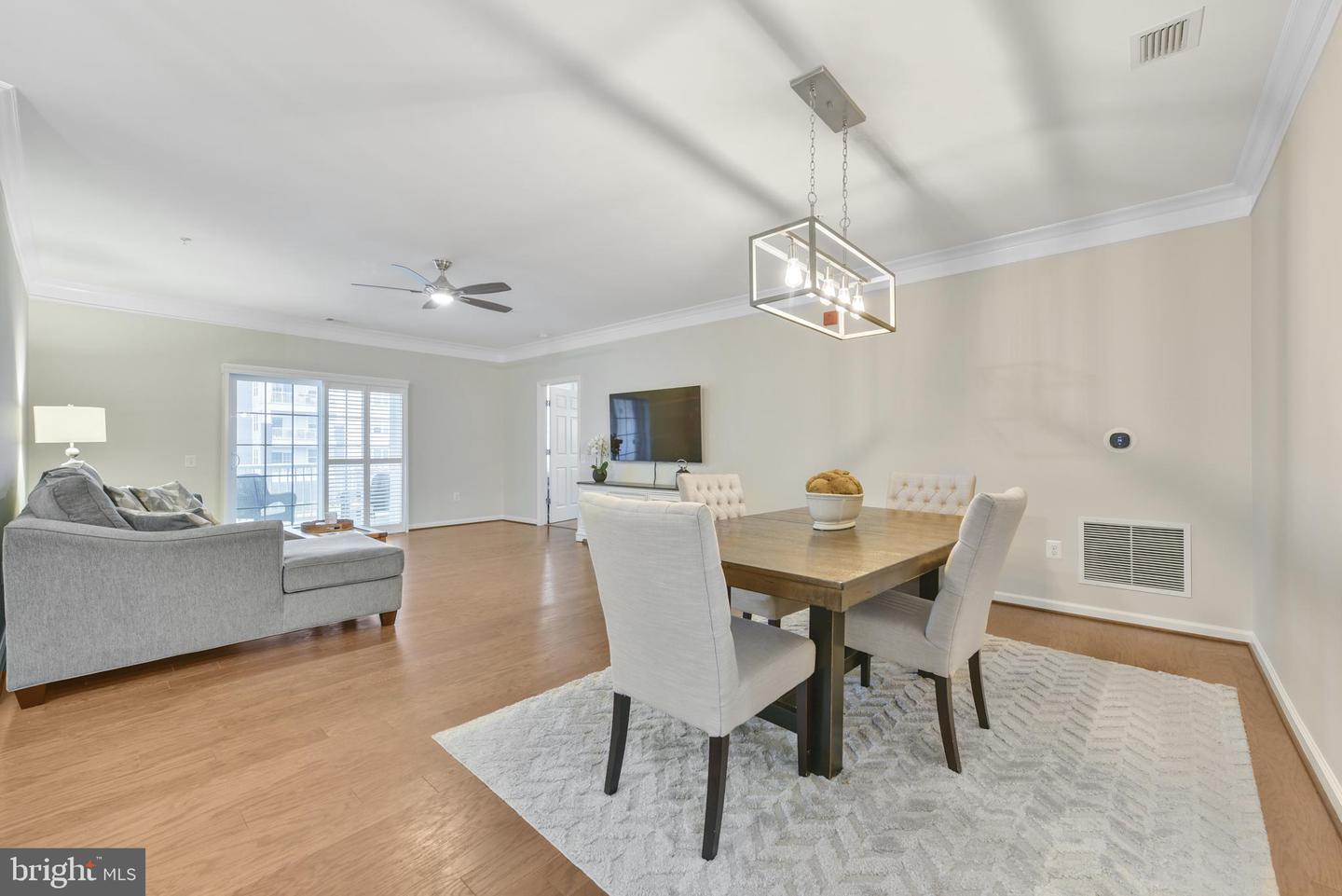 20620 HOPE SPRING TER #206, ASHBURN, Virginia 20147, 2 Bedrooms Bedrooms, ,2 BathroomsBathrooms,Residential,For sale,20620 HOPE SPRING TER #206,VALO2094526 MLS # VALO2094526