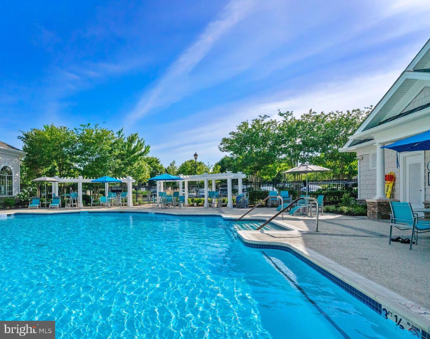 20620 HOPE SPRING TER #206, ASHBURN, Virginia 20147, 2 Bedrooms Bedrooms, ,2 BathroomsBathrooms,Residential,For sale,20620 HOPE SPRING TER #206,VALO2094526 MLS # VALO2094526