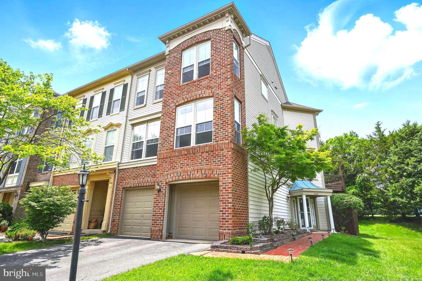 21417 FALLING ROCK TER, BROADLANDS, Virginia 20148, 3 Bedrooms Bedrooms, ,2 BathroomsBathrooms,Residential,For sale,21417 FALLING ROCK TER,VALO2094572 MLS # VALO2094572