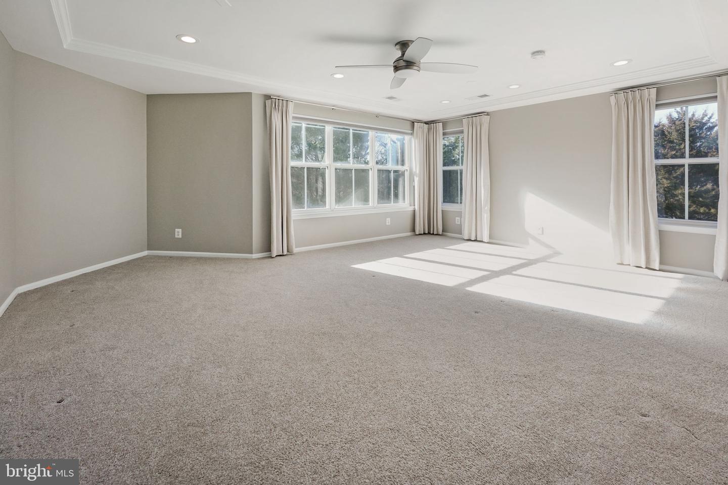 21417 FALLING ROCK TER, BROADLANDS, Virginia 20148, 3 Bedrooms Bedrooms, ,2 BathroomsBathrooms,Residential,For sale,21417 FALLING ROCK TER,VALO2094572 MLS # VALO2094572