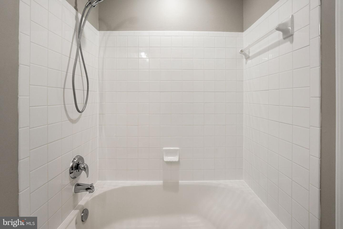 21417 FALLING ROCK TER, BROADLANDS, Virginia 20148, 3 Bedrooms Bedrooms, ,2 BathroomsBathrooms,Residential,For sale,21417 FALLING ROCK TER,VALO2094572 MLS # VALO2094572