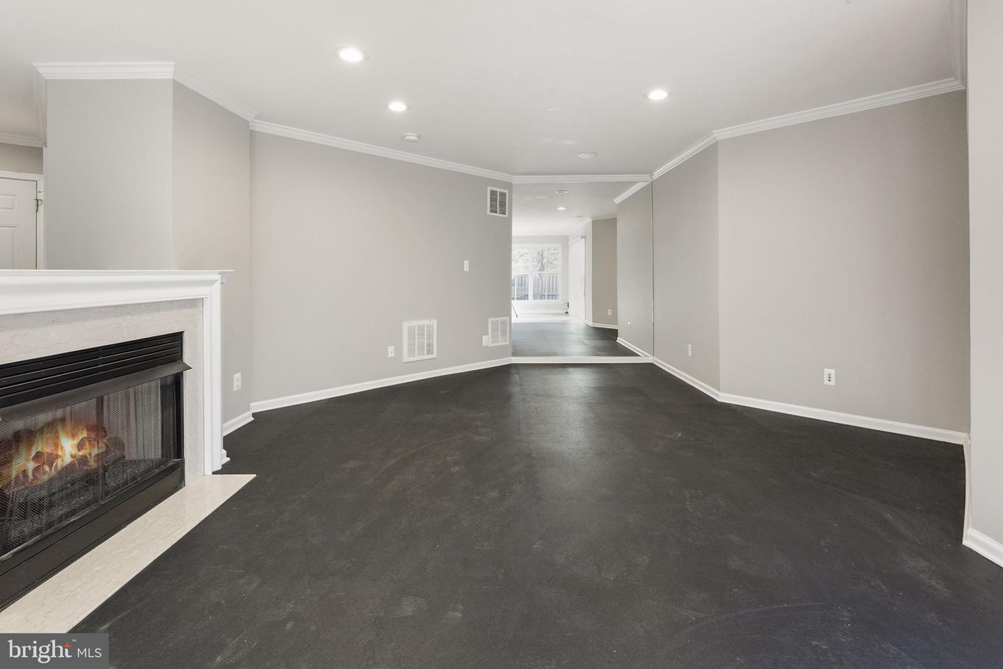 21417 FALLING ROCK TER, BROADLANDS, Virginia 20148, 3 Bedrooms Bedrooms, ,2 BathroomsBathrooms,Residential,For sale,21417 FALLING ROCK TER,VALO2094572 MLS # VALO2094572