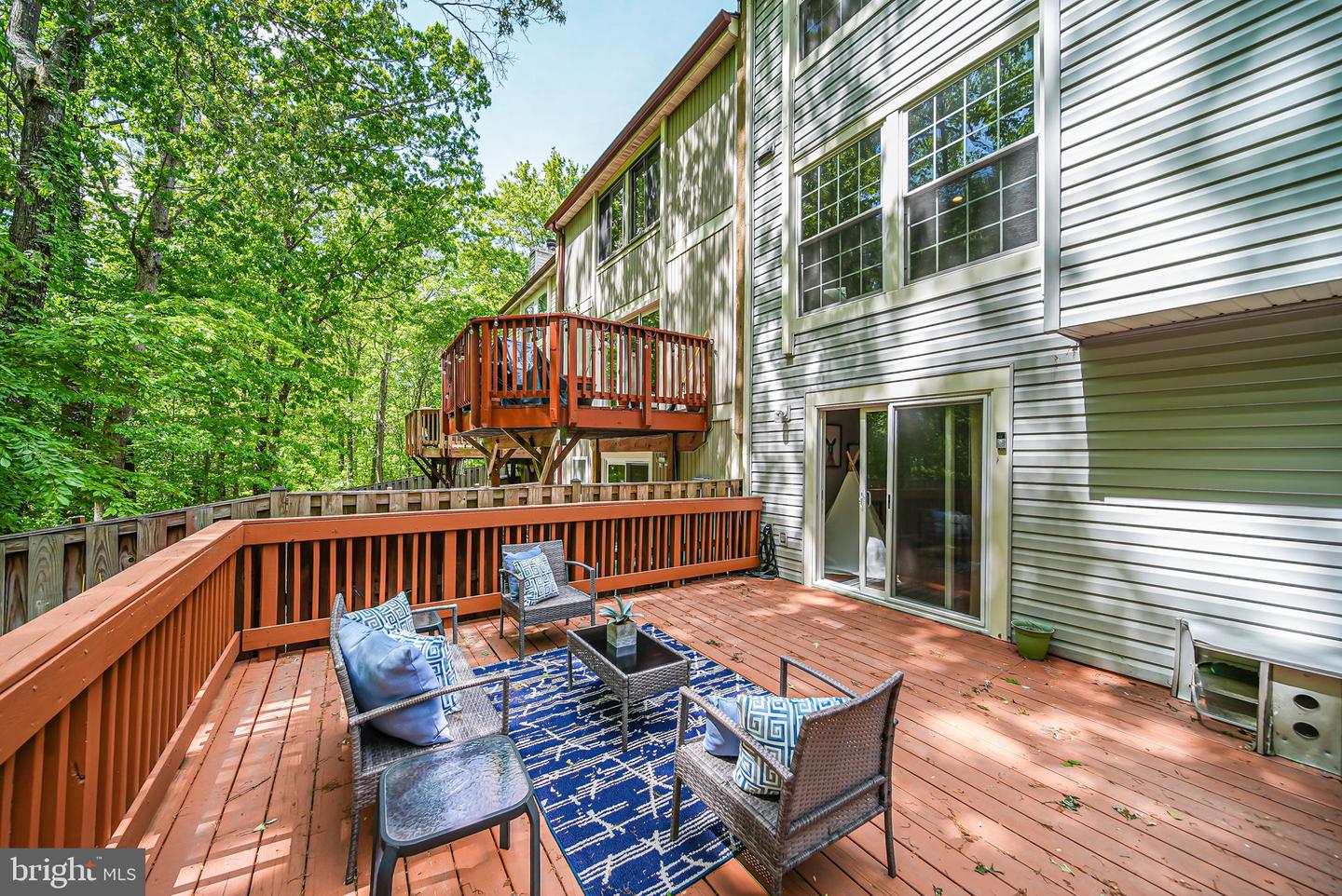 6078 HOLLOW HILL LN, SPRINGFIELD, Virginia 22152, 3 Bedrooms Bedrooms, ,3 BathroomsBathrooms,Residential,For sale,6078 HOLLOW HILL LN,VAFX2236228 MLS # VAFX2236228