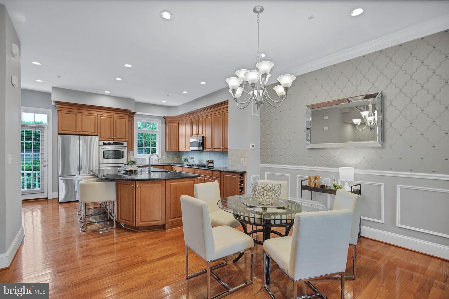 1762 POTOMAC GREENS DR, ALEXANDRIA, Virginia 22314, 4 Bedrooms Bedrooms, ,3 BathroomsBathrooms,Residential,For sale,1762 POTOMAC GREENS DR,VAAX2044614 MLS # VAAX2044614