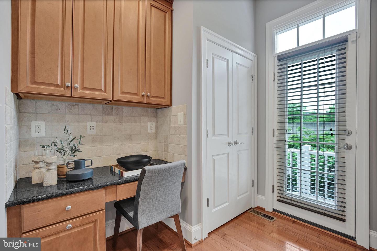 1762 POTOMAC GREENS DR, ALEXANDRIA, Virginia 22314, 4 Bedrooms Bedrooms, ,3 BathroomsBathrooms,Residential,For sale,1762 POTOMAC GREENS DR,VAAX2044614 MLS # VAAX2044614
