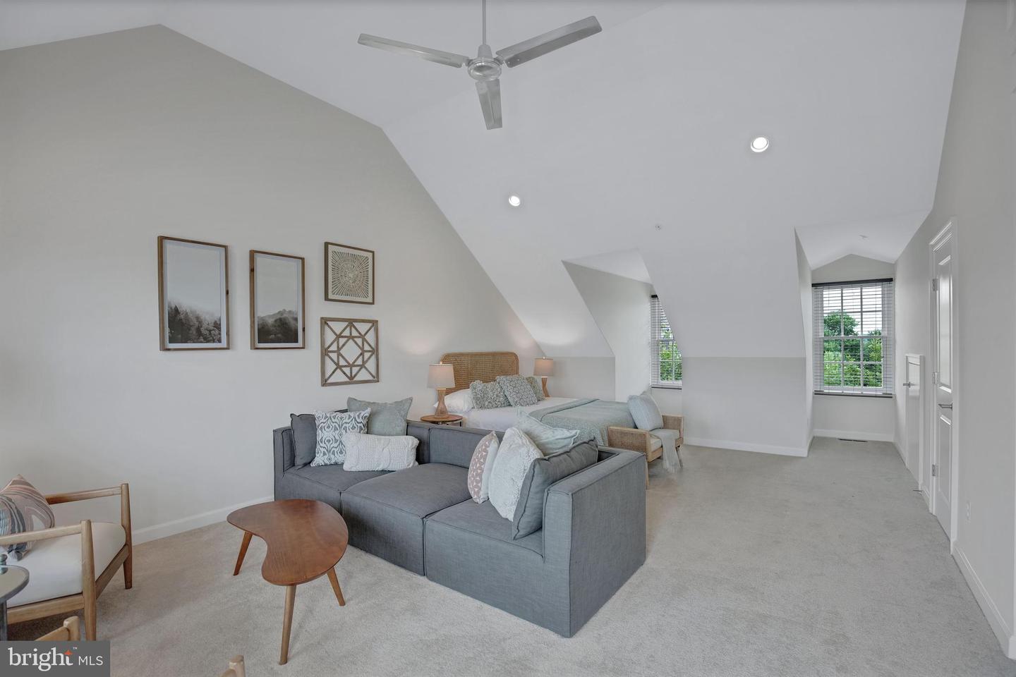 1762 POTOMAC GREENS DR, ALEXANDRIA, Virginia 22314, 4 Bedrooms Bedrooms, ,3 BathroomsBathrooms,Residential,For sale,1762 POTOMAC GREENS DR,VAAX2044614 MLS # VAAX2044614