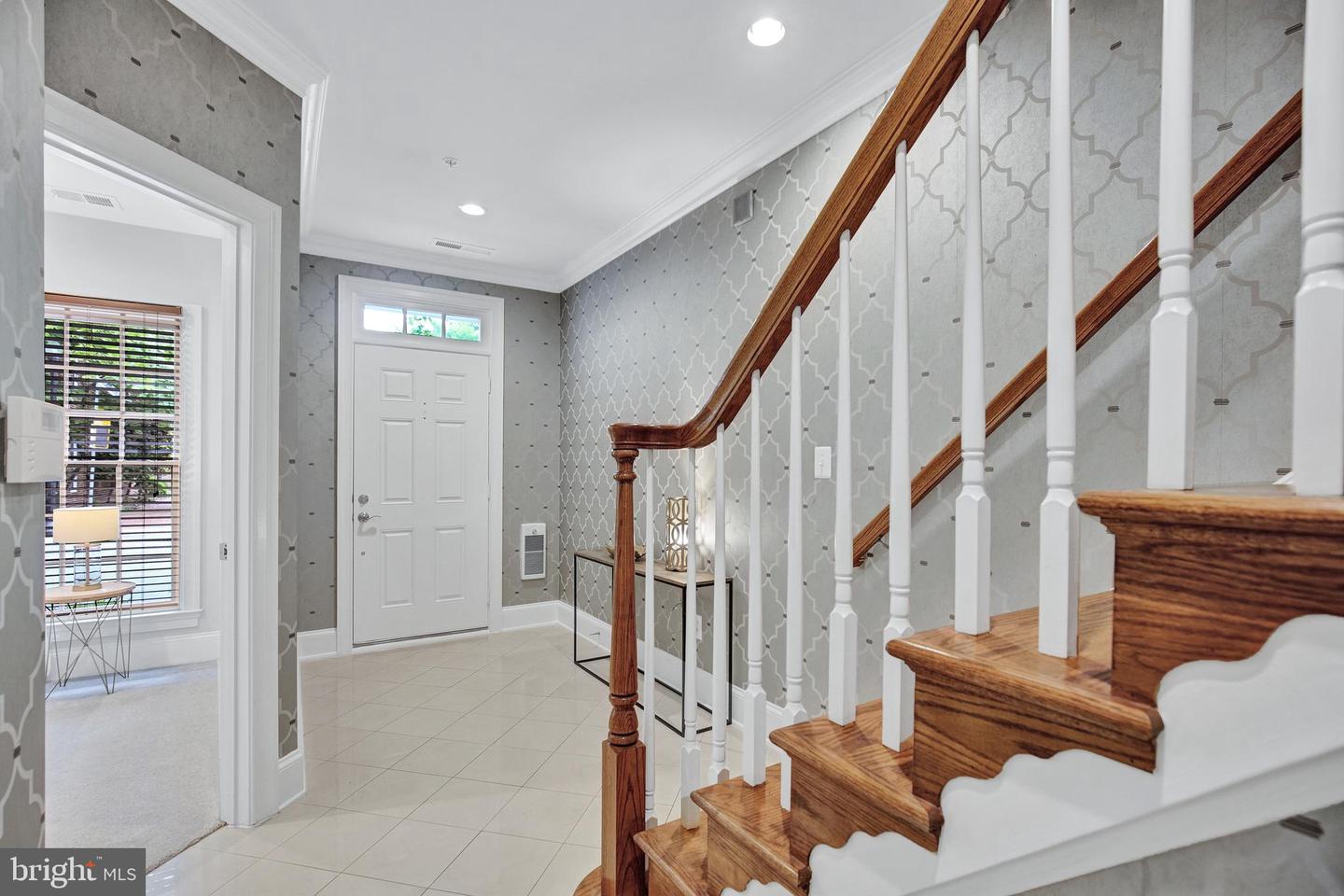 1762 POTOMAC GREENS DR, ALEXANDRIA, Virginia 22314, 4 Bedrooms Bedrooms, ,3 BathroomsBathrooms,Residential,For sale,1762 POTOMAC GREENS DR,VAAX2044614 MLS # VAAX2044614