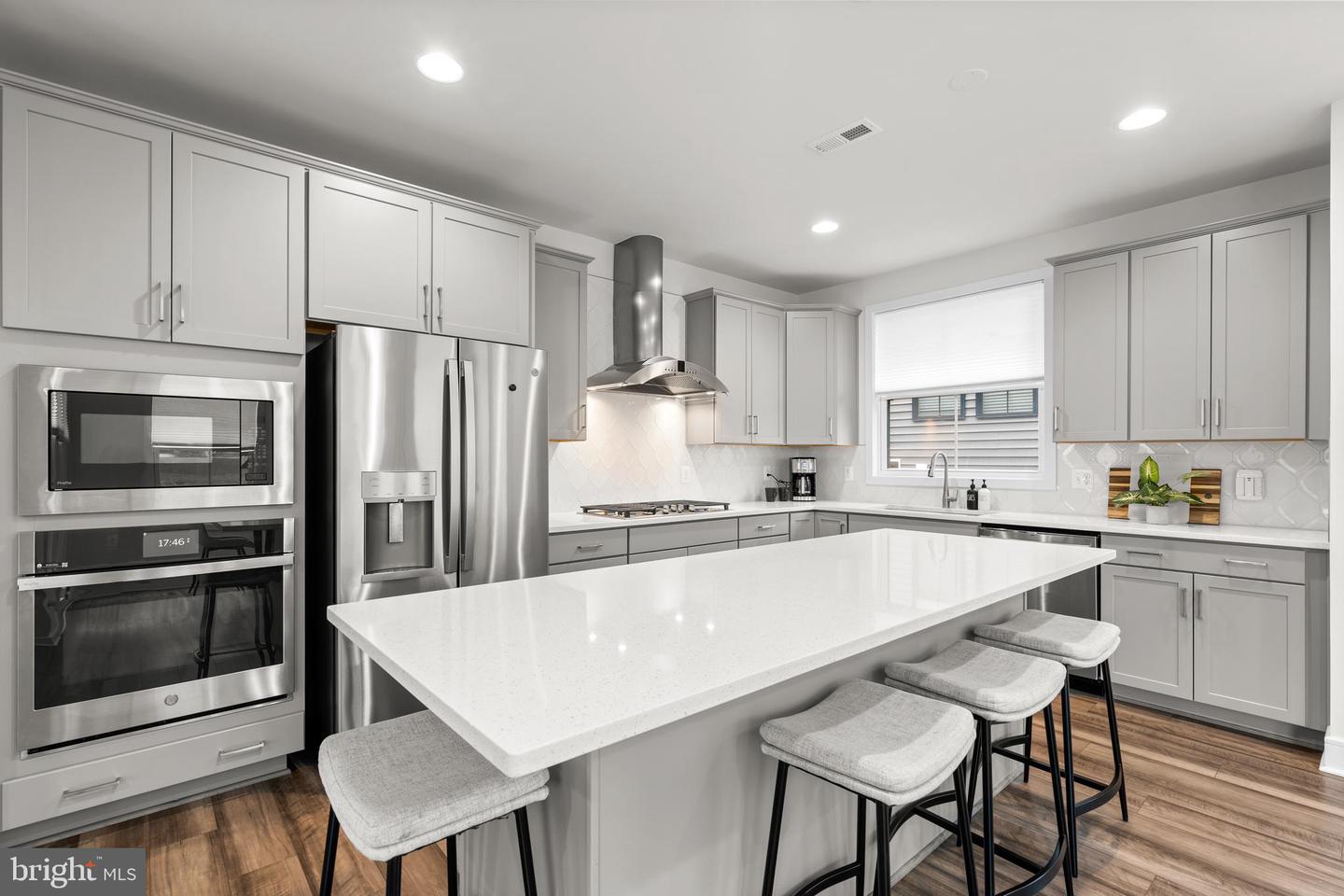 21340 RAINIER LN, BROADLANDS, Virginia 20148, 5 Bedrooms Bedrooms, ,5 BathroomsBathrooms,Residential,For sale,21340 RAINIER LN,VALO2094968 MLS # VALO2094968