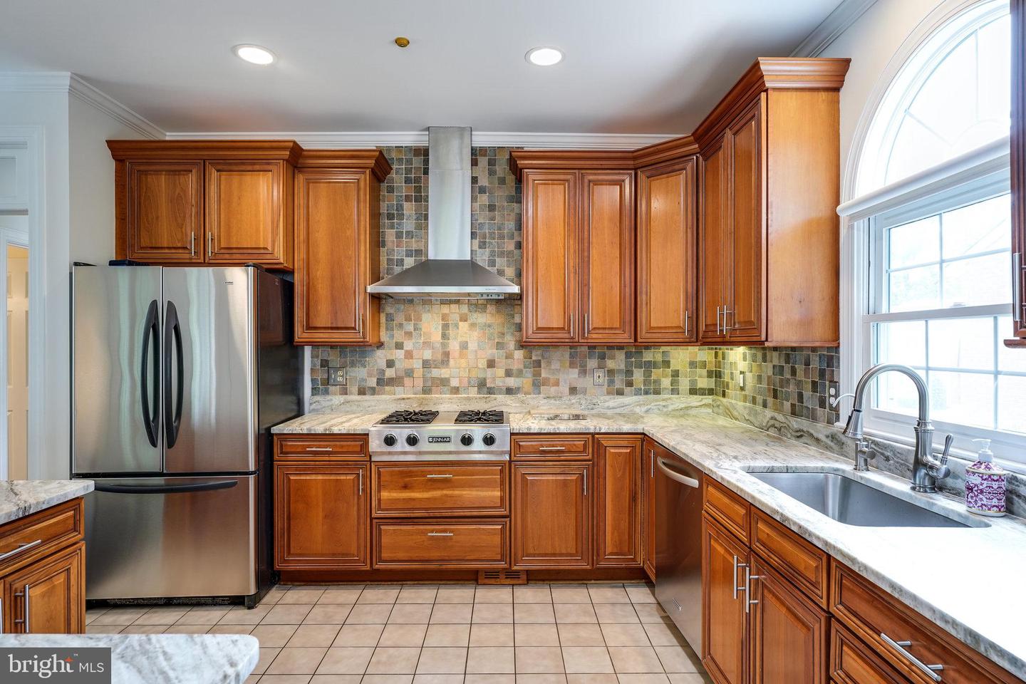 6732 BARON RD, MCLEAN, Virginia 22101, 4 Bedrooms Bedrooms, ,3 BathroomsBathrooms,Residential,For sale,6732 BARON RD,VAFX2237066 MLS # VAFX2237066