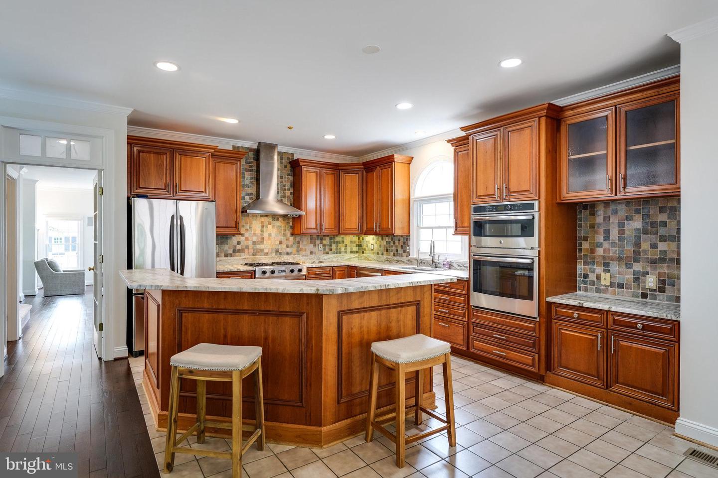 6732 BARON RD, MCLEAN, Virginia 22101, 4 Bedrooms Bedrooms, ,3 BathroomsBathrooms,Residential,For sale,6732 BARON RD,VAFX2237066 MLS # VAFX2237066