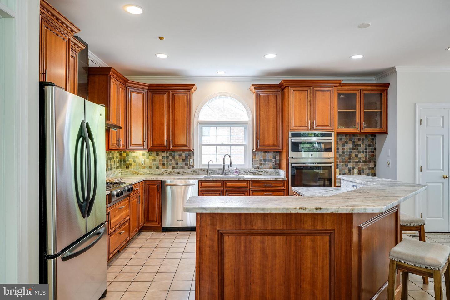 6732 BARON RD, MCLEAN, Virginia 22101, 4 Bedrooms Bedrooms, ,3 BathroomsBathrooms,Residential,For sale,6732 BARON RD,VAFX2237066 MLS # VAFX2237066