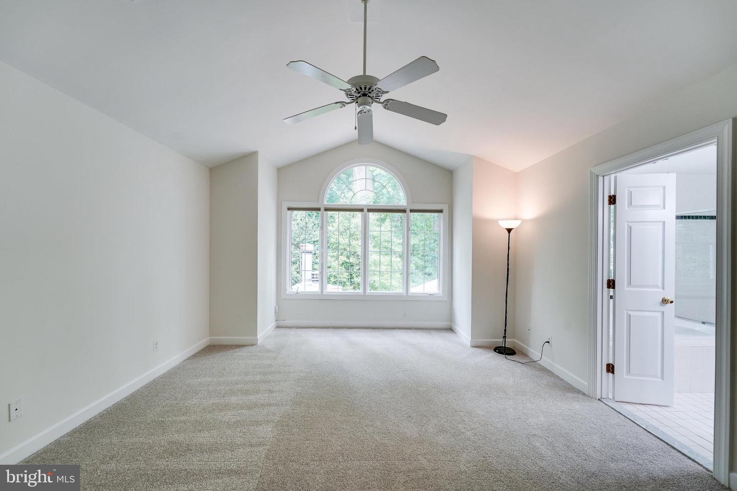 6732 BARON RD, MCLEAN, Virginia 22101, 4 Bedrooms Bedrooms, ,3 BathroomsBathrooms,Residential,For sale,6732 BARON RD,VAFX2237066 MLS # VAFX2237066