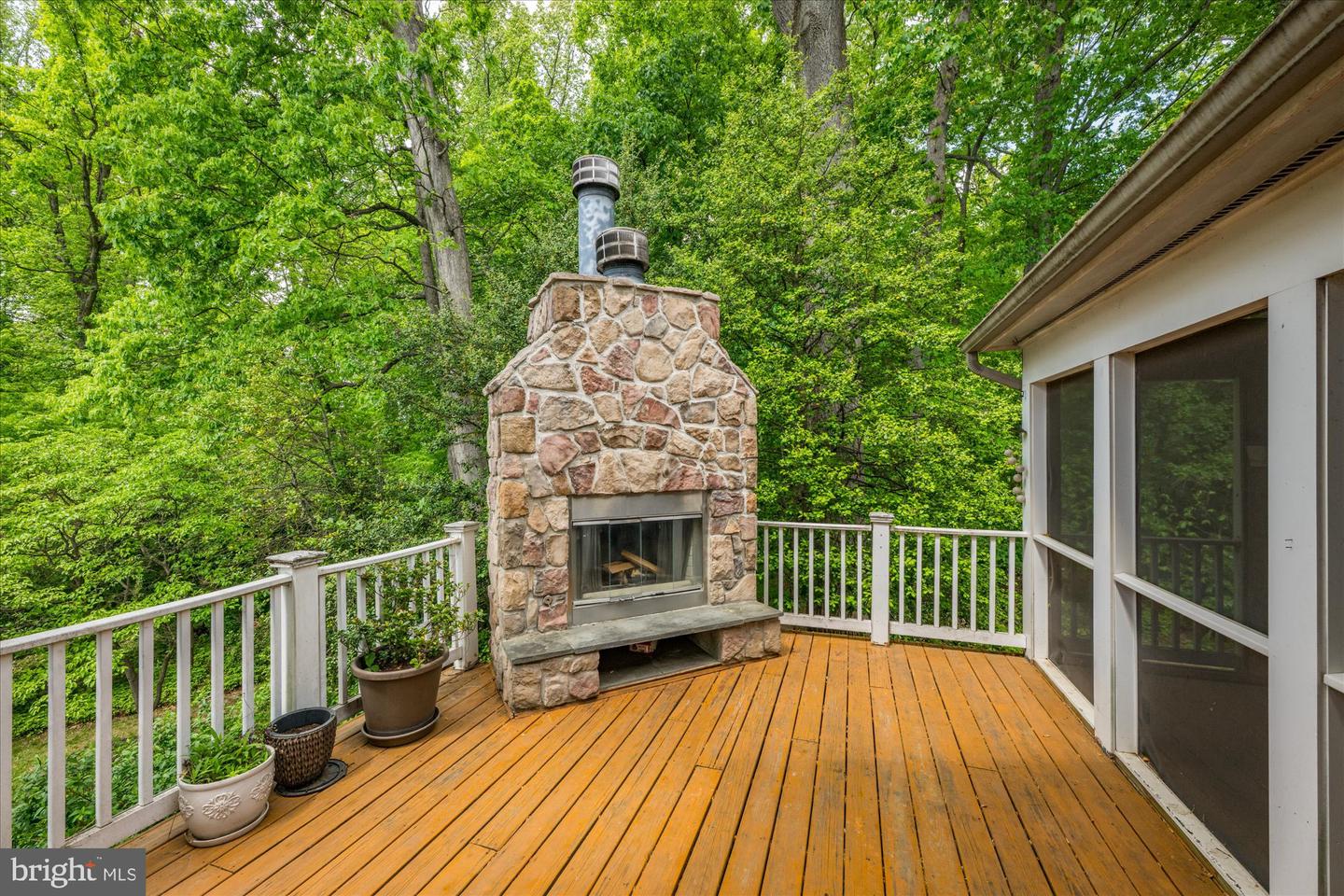 6732 BARON RD, MCLEAN, Virginia 22101, 4 Bedrooms Bedrooms, ,3 BathroomsBathrooms,Residential,For sale,6732 BARON RD,VAFX2237066 MLS # VAFX2237066