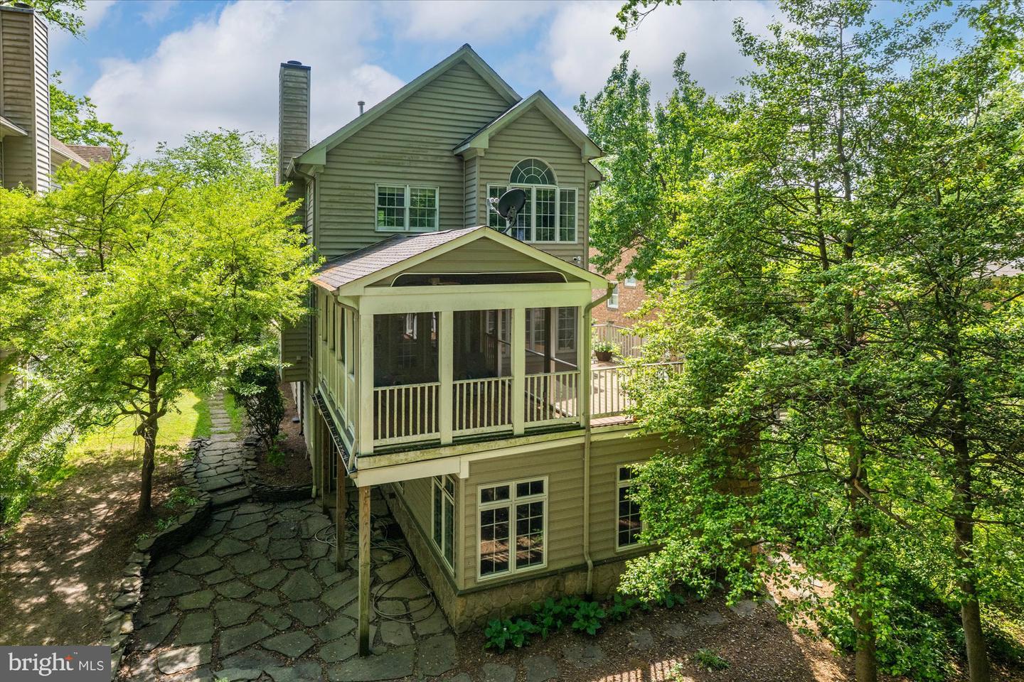 6732 BARON RD, MCLEAN, Virginia 22101, 4 Bedrooms Bedrooms, ,3 BathroomsBathrooms,Residential,For sale,6732 BARON RD,VAFX2237066 MLS # VAFX2237066