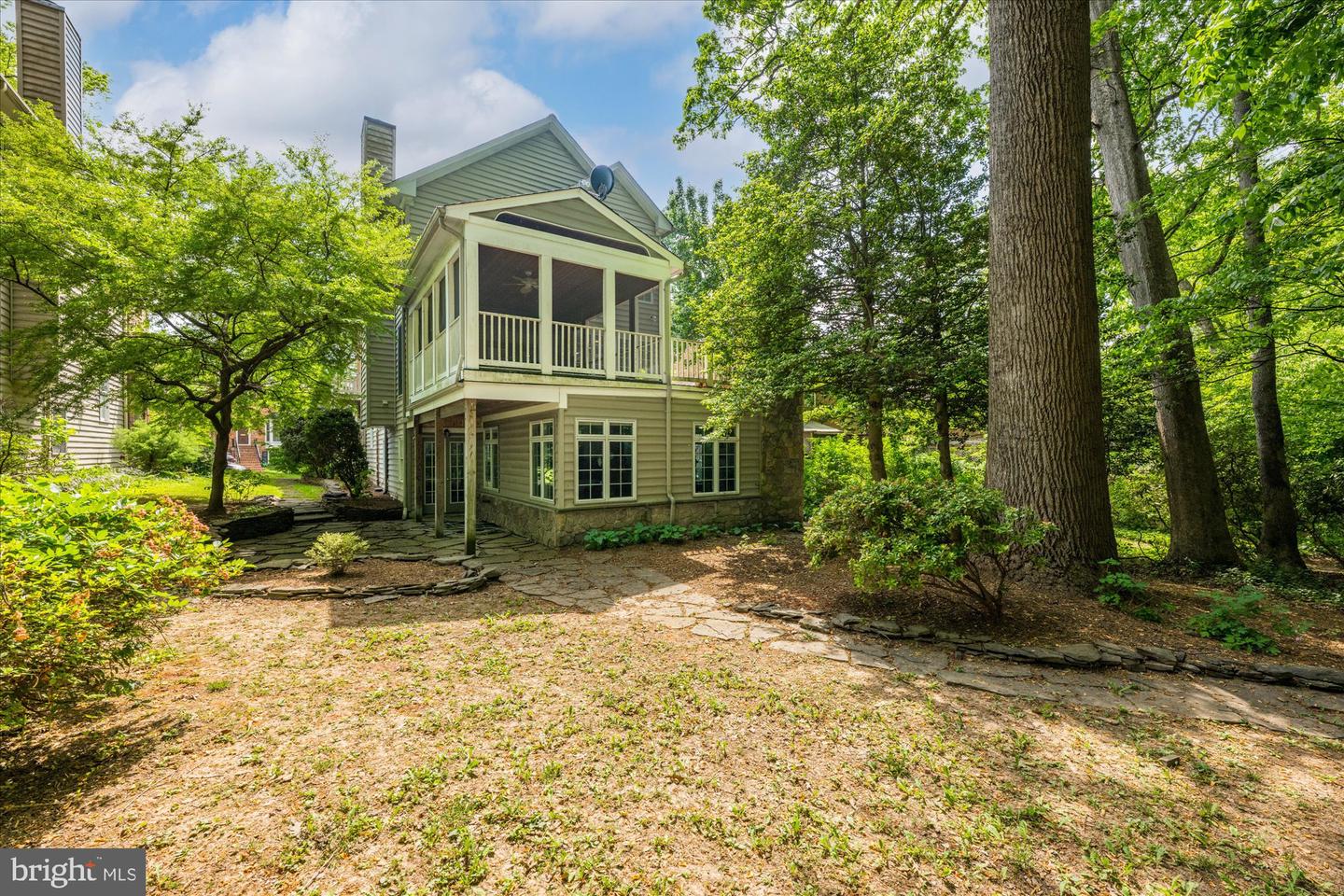 6732 BARON RD, MCLEAN, Virginia 22101, 4 Bedrooms Bedrooms, ,3 BathroomsBathrooms,Residential,For sale,6732 BARON RD,VAFX2237066 MLS # VAFX2237066