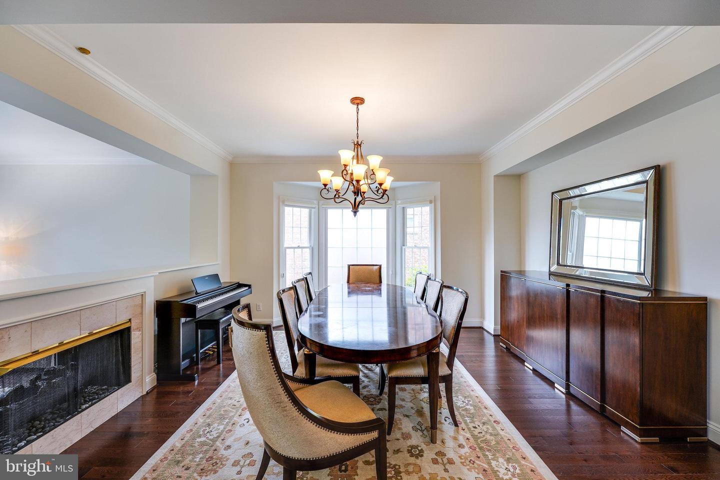 6732 BARON RD, MCLEAN, Virginia 22101, 4 Bedrooms Bedrooms, ,3 BathroomsBathrooms,Residential,For sale,6732 BARON RD,VAFX2237066 MLS # VAFX2237066