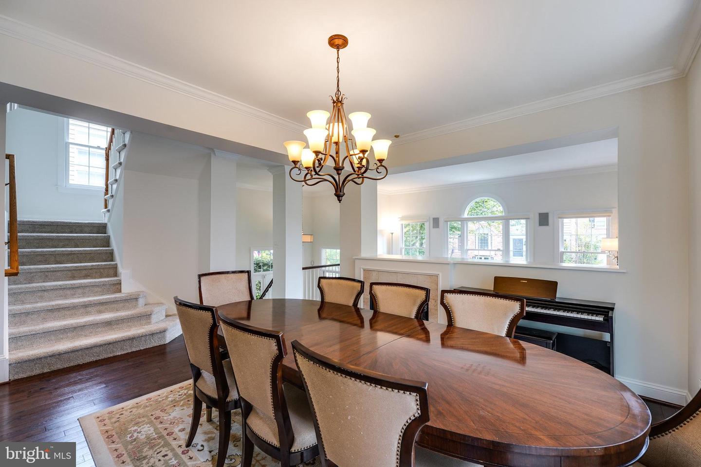 6732 BARON RD, MCLEAN, Virginia 22101, 4 Bedrooms Bedrooms, ,3 BathroomsBathrooms,Residential,For sale,6732 BARON RD,VAFX2237066 MLS # VAFX2237066