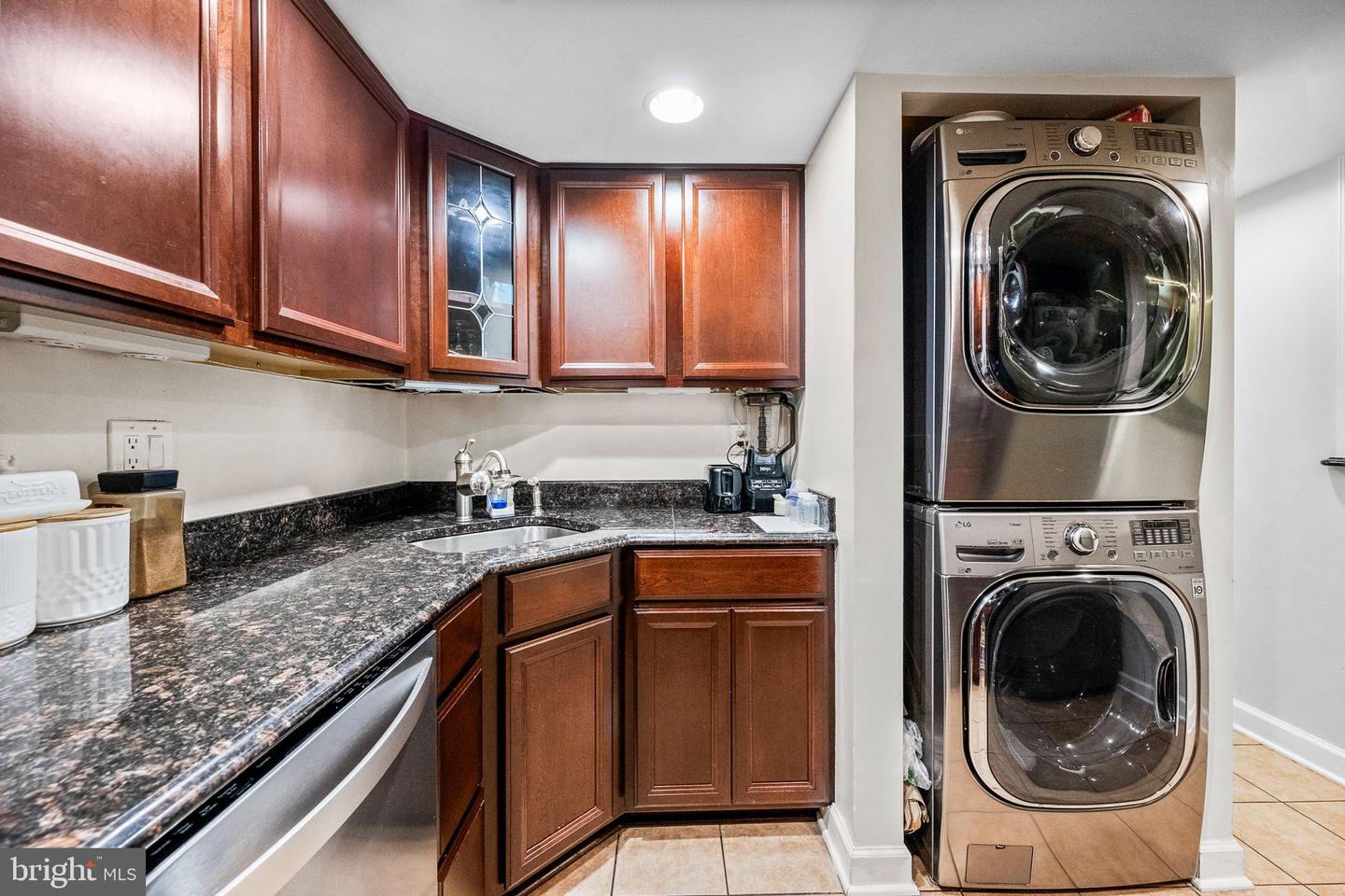 1423 NORTHGATE SQ #1423-11C, RESTON, Virginia 20190, 3 Bedrooms Bedrooms, ,2 BathroomsBathrooms,Residential,For sale,1423 NORTHGATE SQ #1423-11C,VAFX2237516 MLS # VAFX2237516
