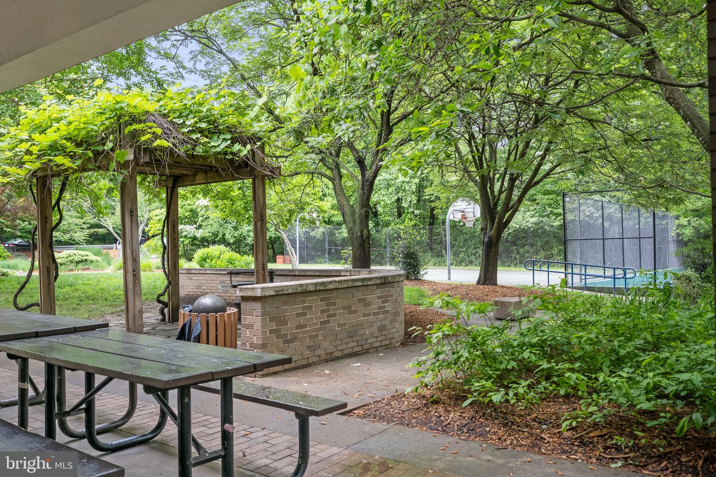 1423 NORTHGATE SQ #1423-11C, RESTON, Virginia 20190, 3 Bedrooms Bedrooms, ,2 BathroomsBathrooms,Residential,For sale,1423 NORTHGATE SQ #1423-11C,VAFX2237516 MLS # VAFX2237516