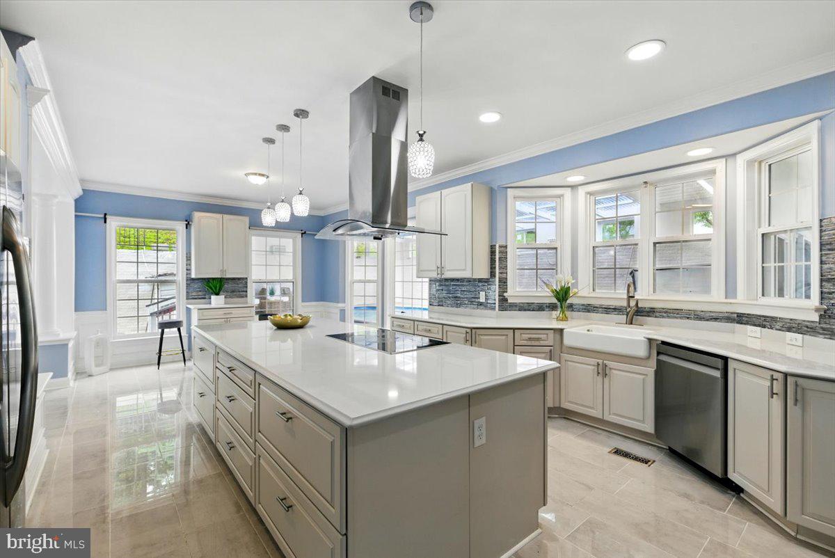 26 SENTINEL RIDGE LN, STAFFORD, Virginia 22554, 6 Bedrooms Bedrooms, ,5 BathroomsBathrooms,Residential,For sale,26 SENTINEL RIDGE LN,VAST2038356 MLS # VAST2038356
