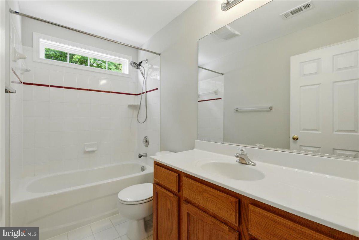 26 SENTINEL RIDGE LN, STAFFORD, Virginia 22554, 6 Bedrooms Bedrooms, ,5 BathroomsBathrooms,Residential,For sale,26 SENTINEL RIDGE LN,VAST2038356 MLS # VAST2038356