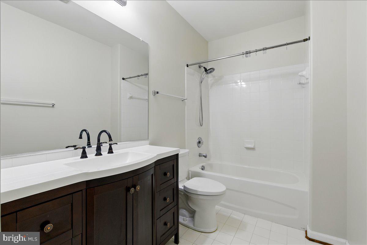 26 SENTINEL RIDGE LN, STAFFORD, Virginia 22554, 6 Bedrooms Bedrooms, ,5 BathroomsBathrooms,Residential,For sale,26 SENTINEL RIDGE LN,VAST2038356 MLS # VAST2038356