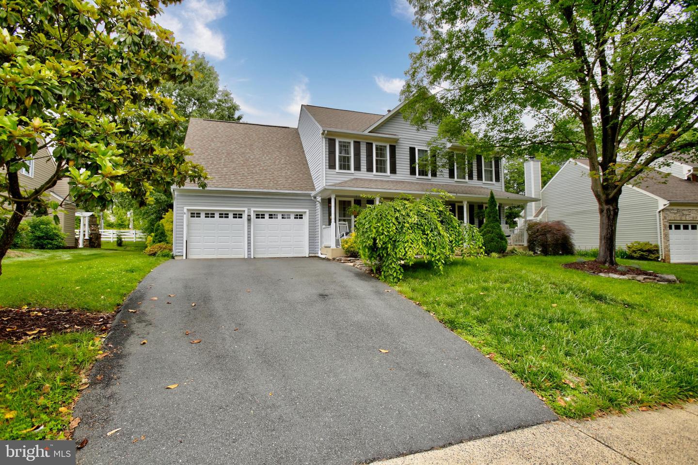203 SNOWDEN CT SW, LEESBURG, Virginia 20175, 5 Bedrooms Bedrooms, ,3 BathroomsBathrooms,Residential,For sale,203 SNOWDEN CT SW,VALO2095374 MLS # VALO2095374