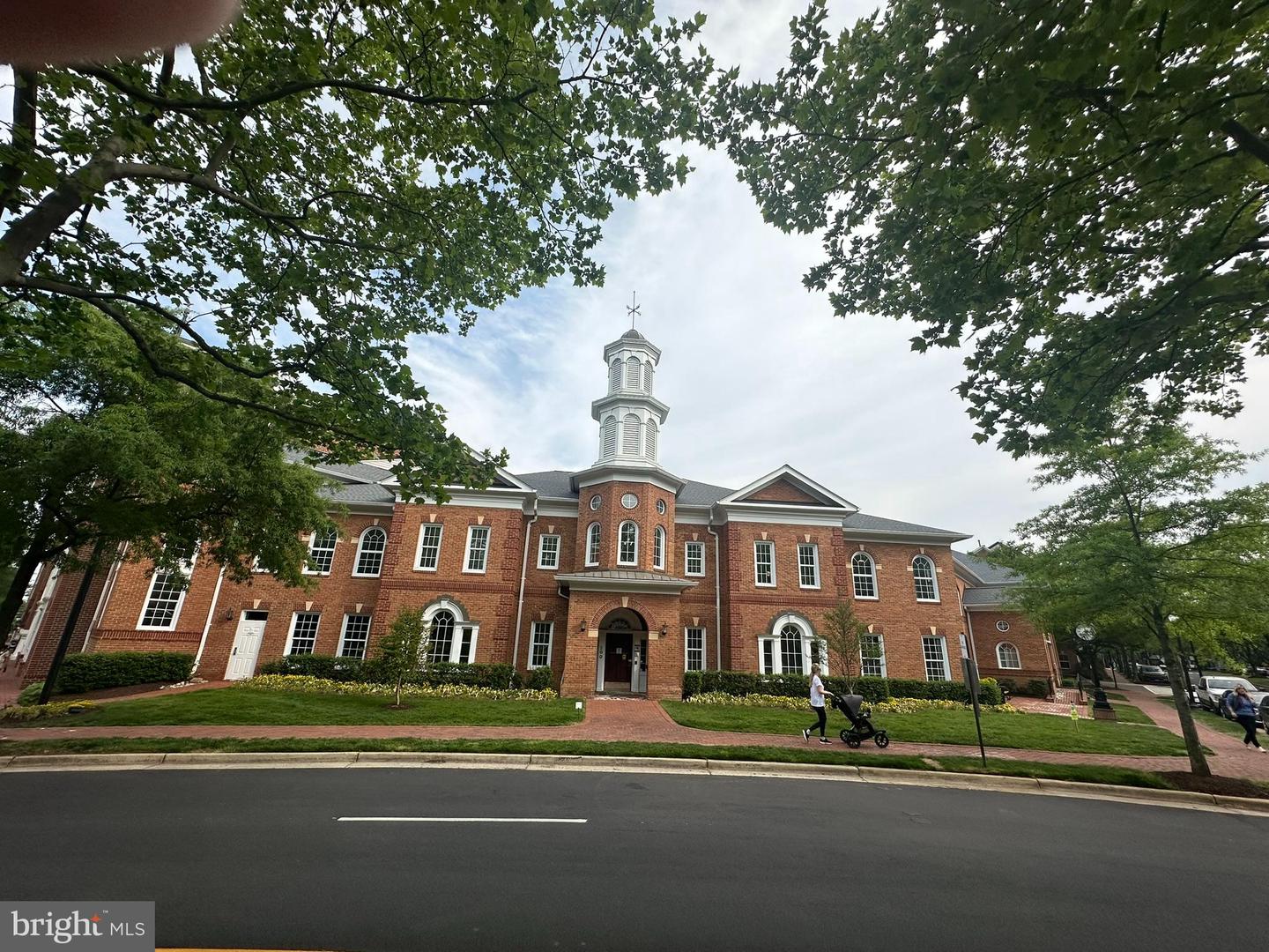 4906 DONOVAN DR, ALEXANDRIA, Virginia 22304, 4 Bedrooms Bedrooms, 15 Rooms Rooms,4 BathroomsBathrooms,Residential,For sale,4906 DONOVAN DR,VAAX2044946 MLS # VAAX2044946