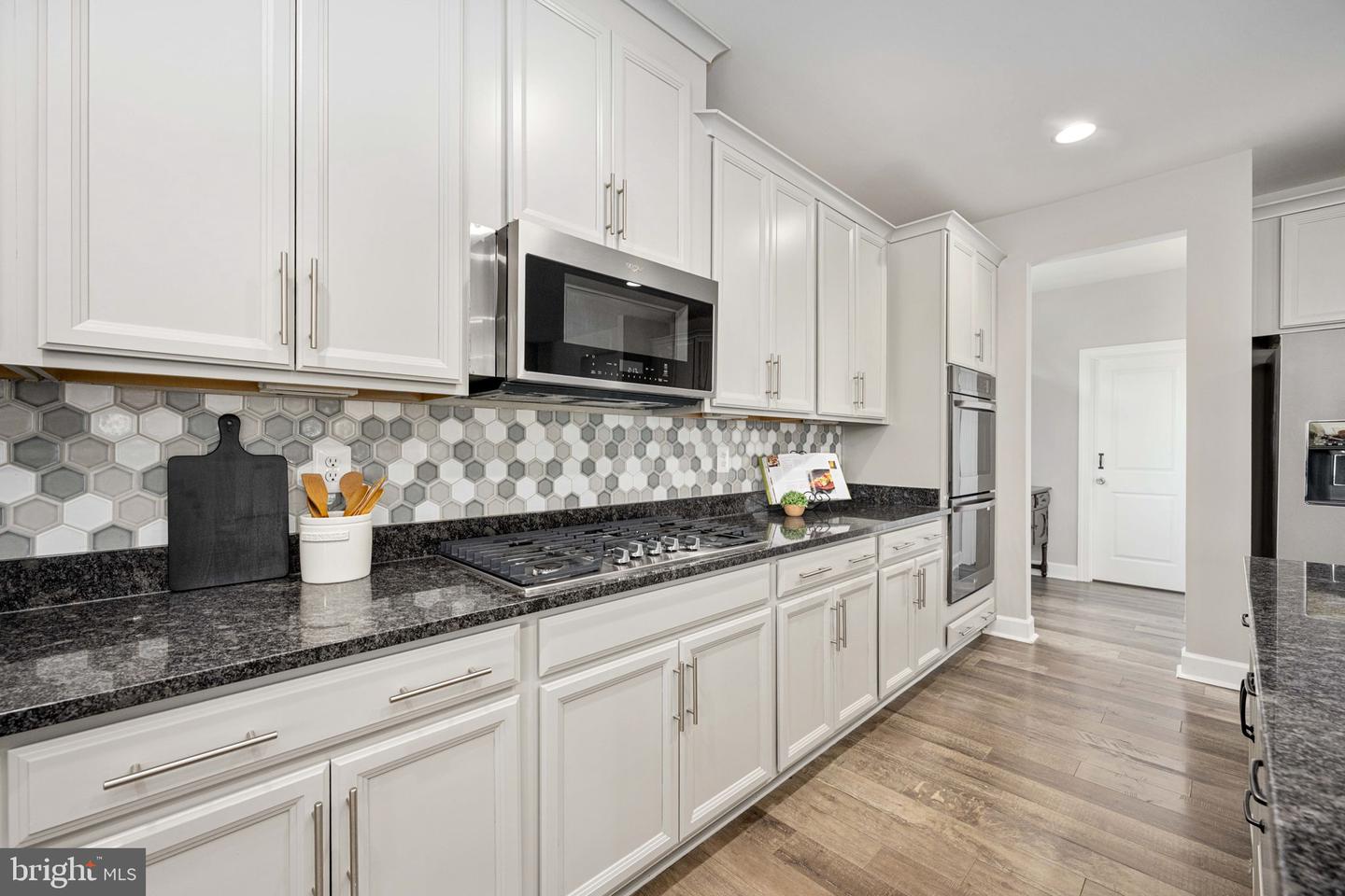547 APRICOT ST, STAFFORD, Virginia 22554, 6 Bedrooms Bedrooms, ,5 BathroomsBathrooms,Residential,For sale,547 APRICOT ST,VAST2038556 MLS # VAST2038556