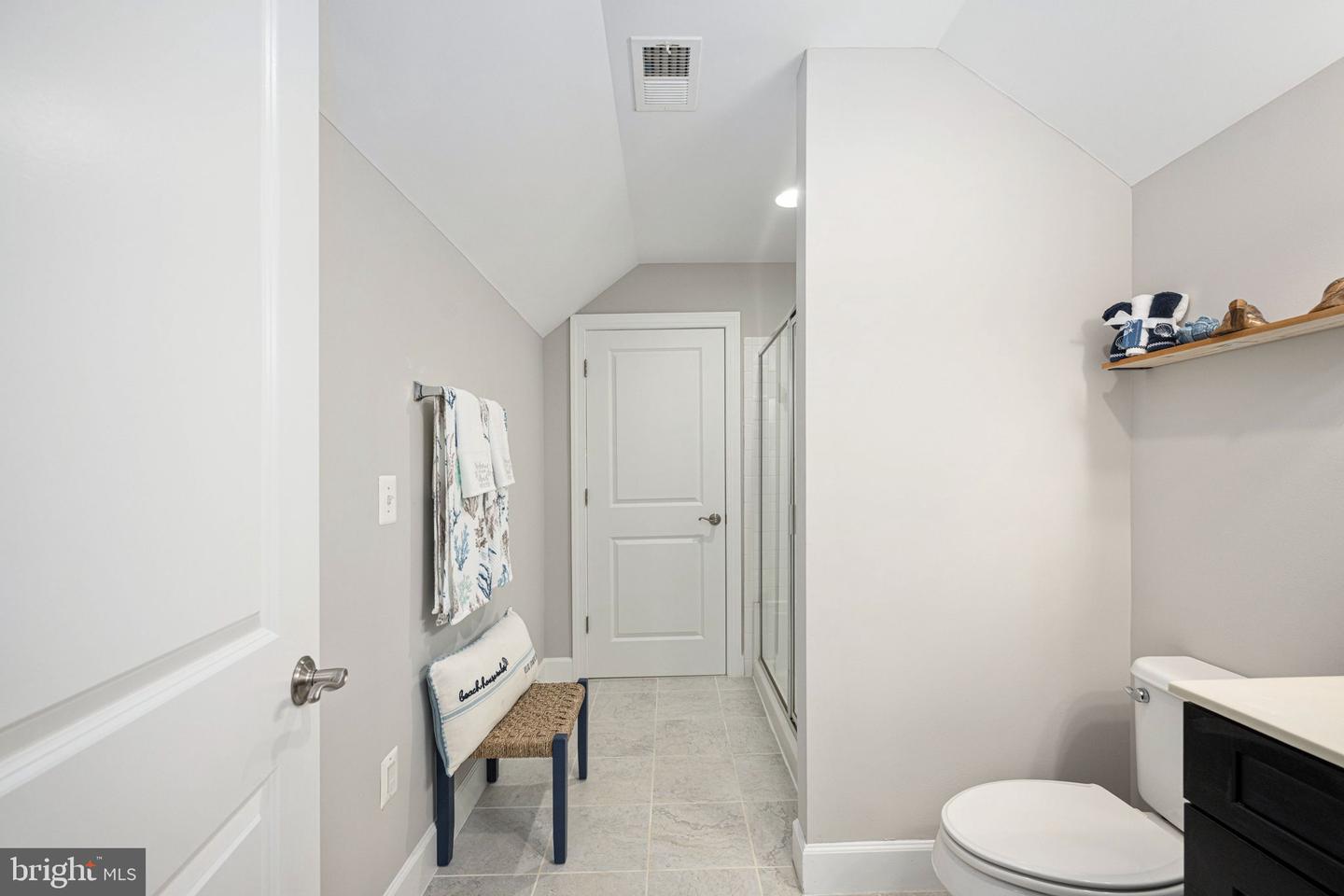 547 APRICOT ST, STAFFORD, Virginia 22554, 6 Bedrooms Bedrooms, ,5 BathroomsBathrooms,Residential,For sale,547 APRICOT ST,VAST2038556 MLS # VAST2038556
