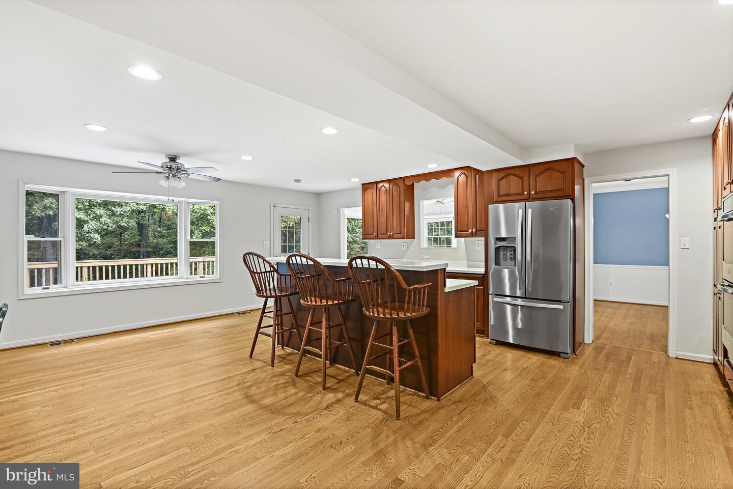 11904 PARADISE LN, HERNDON, Virginia 20171, 5 Bedrooms Bedrooms, ,2 BathroomsBathrooms,Residential,For sale,11904 PARADISE LN,VAFX2239430 MLS # VAFX2239430